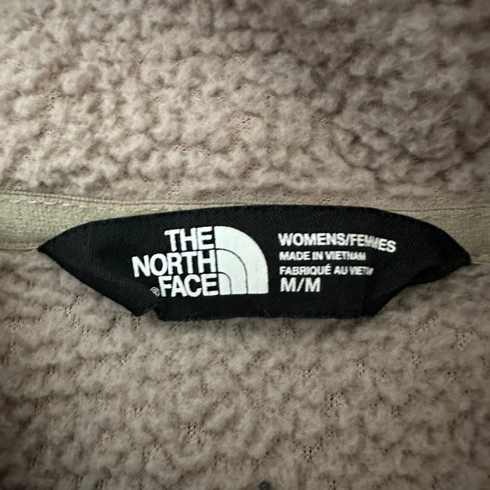 The Nork Face Women's Pullover Jacket - Size: Medium - Picture 4 of 4